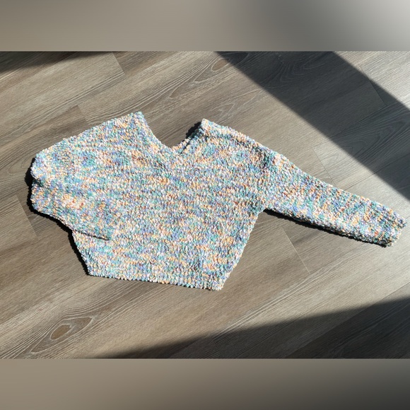 Jessica Simpson sweater - soft, cute and flawless. Size xs - Picture 2 of 3